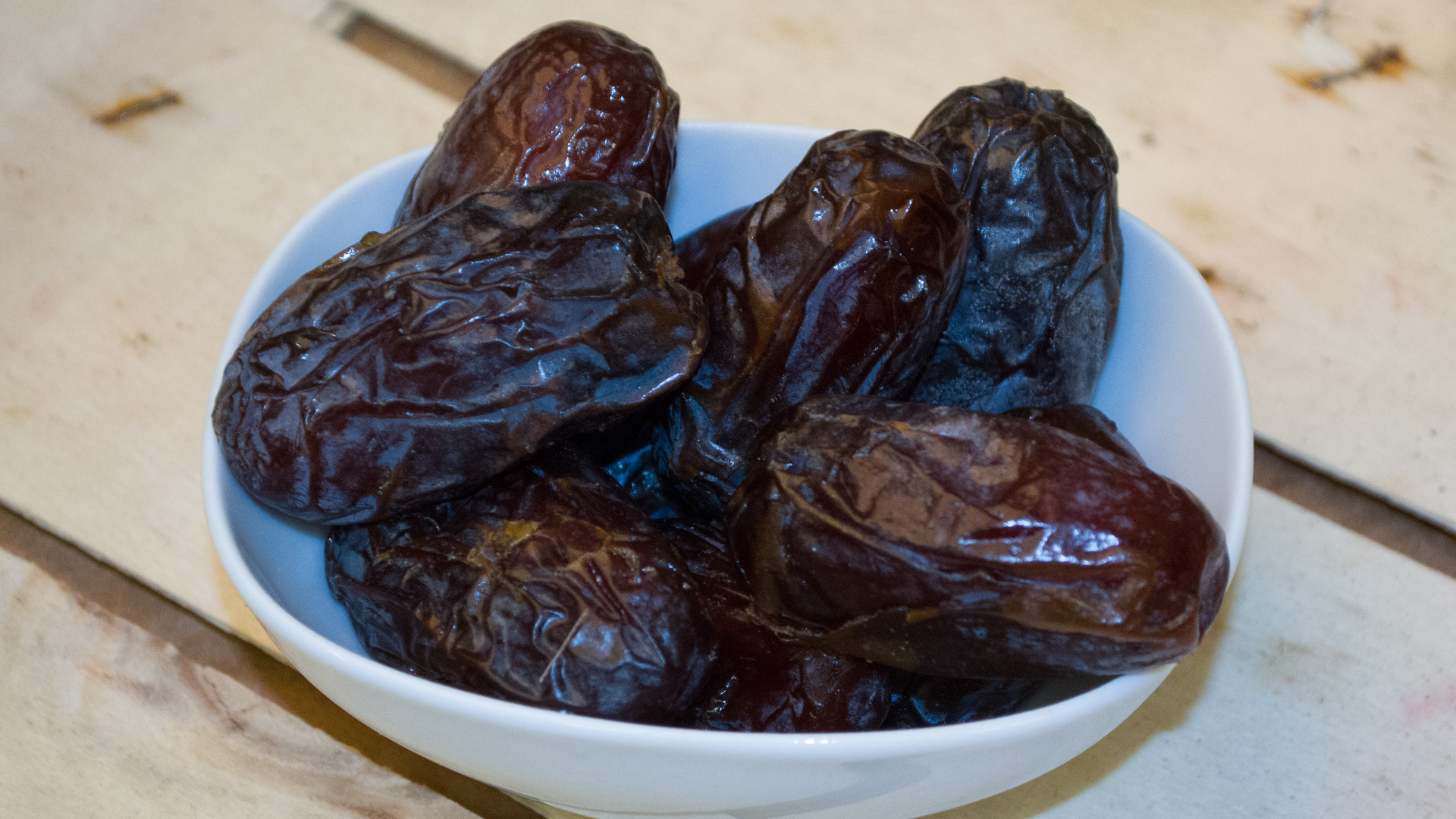 bio-dattel-gross Datteln XXL Medjool-Kiste